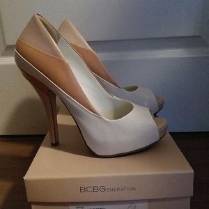 BCBG women's leather pumps